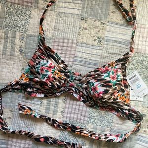 🎁3 for 15 sale!🎁 Mesh Detail Triangle Bikini Top